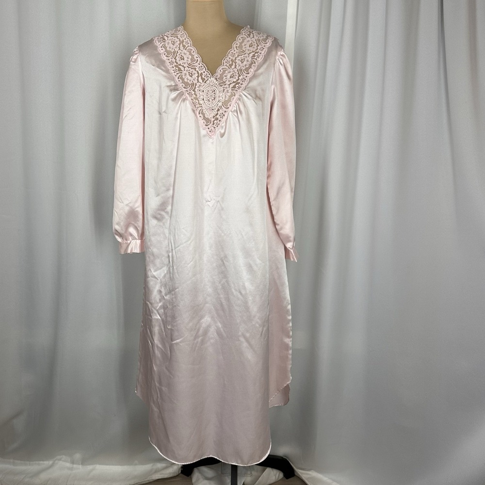 VTG Dreamwear Lingerie Pale Pink Satin Lace V-neck Nightgown Size M (?) READ